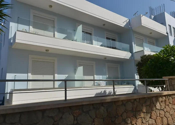 Perla Marina 4*