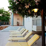 Perla Marina Pensiune Ialysos (Rhodes)