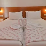 Perla Marina Pensiune