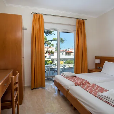 Perla Marina 4*