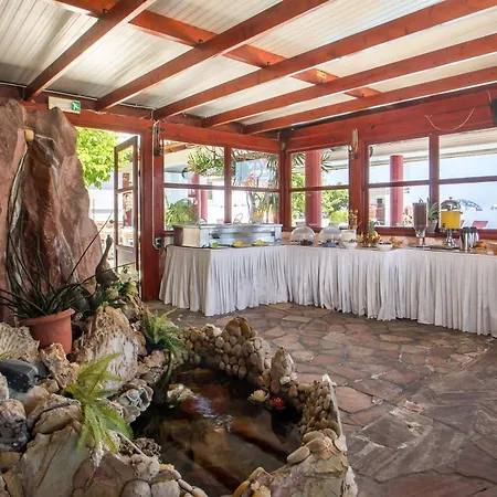 Perla Marina 3*