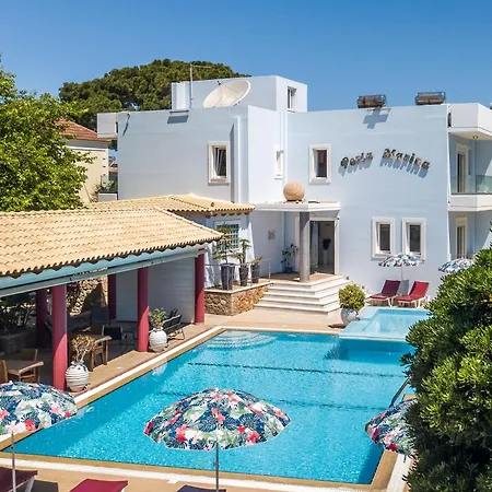 Perla Marina 3*