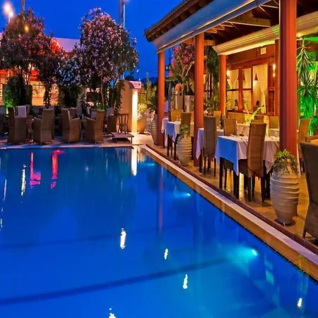 Perla Marina Guest house 4*