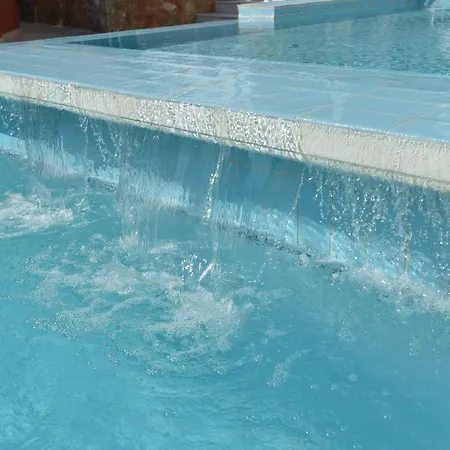 Πανσιόν Perla Marina 3*