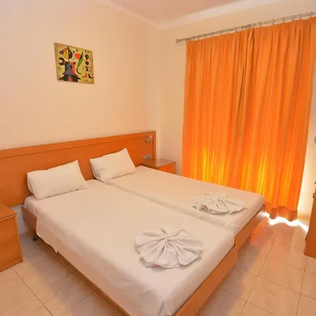Perla Marina Guest house
