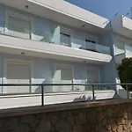 Perla Marina 4*