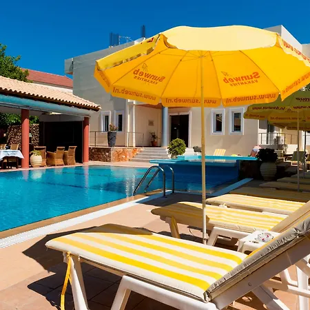 Гостевой дом Perla Marina 3*