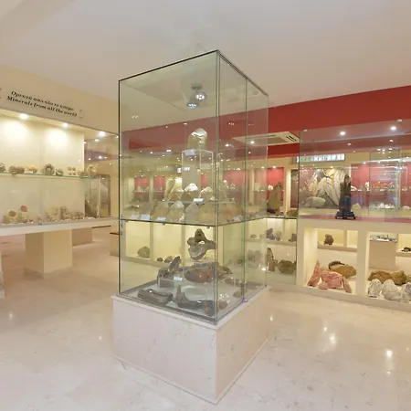 Perla Marina Pensión 3*