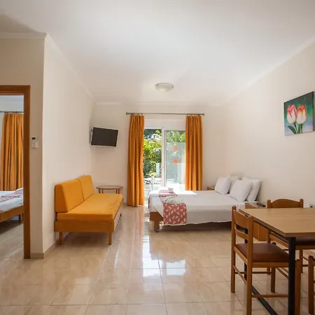 Perla Marina Pensiune 4*