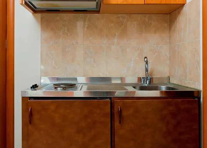 Perla Marina Pensión 3*