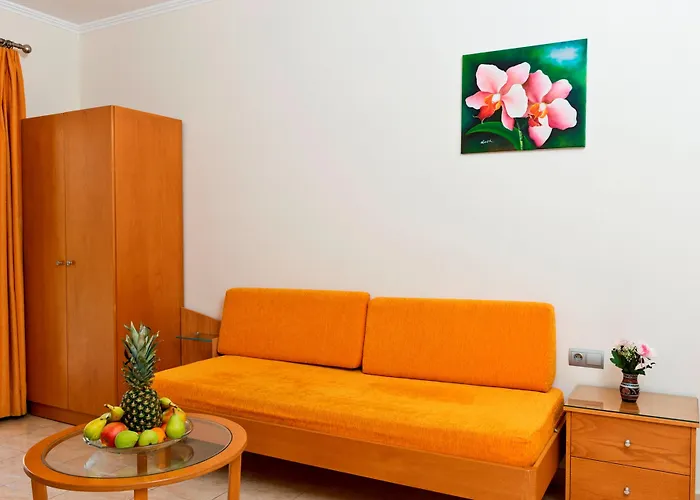 Pensión Perla Marina 3*