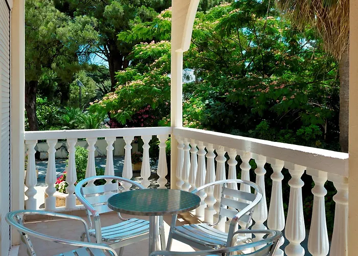 Pensión Perla Marina