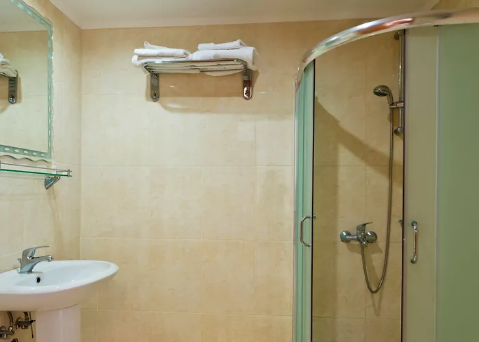 Pensión Perla Marina 3*