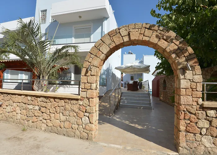 Pensión Perla Marina Ialisos